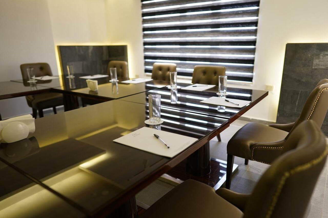 עמאן Gloria Hotel מראה חיצוני תמונה