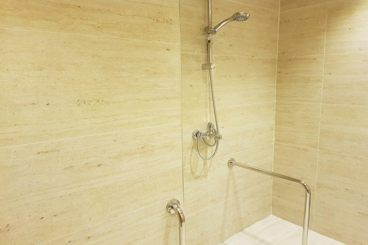 עמאן Gloria Hotel מראה חיצוני תמונה