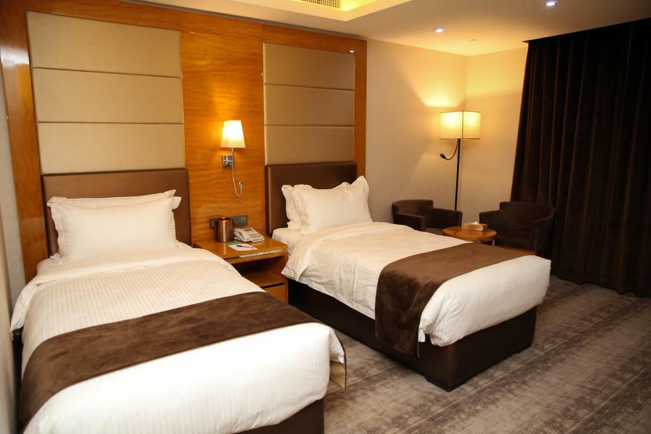 עמאן Gloria Hotel מראה חיצוני תמונה