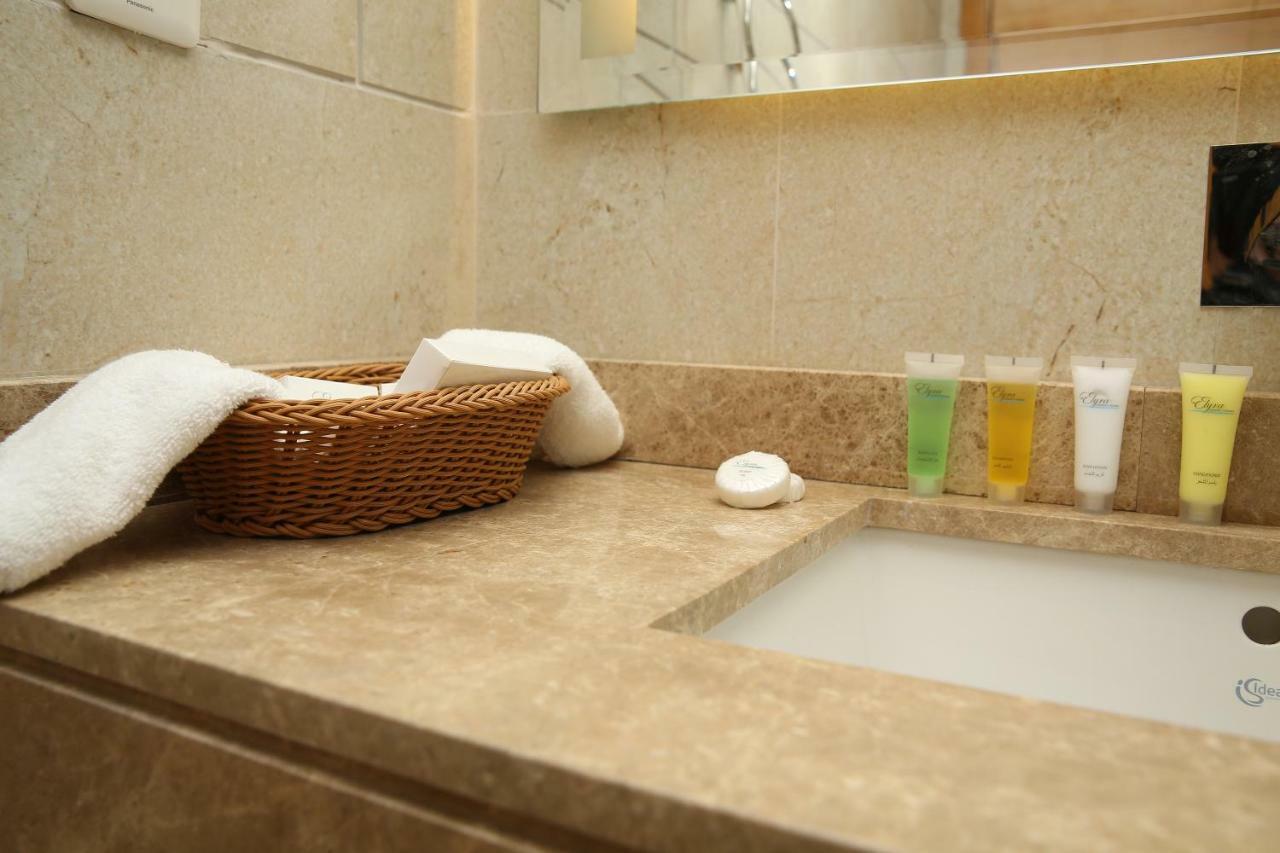 עמאן Gloria Hotel מראה חיצוני תמונה